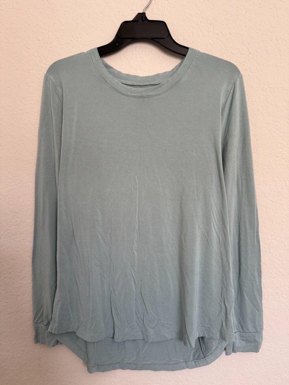 Kyte Baby Sage Green Bamboo Long Sleeve Tee Womens M Stretch Sustainable Cozy